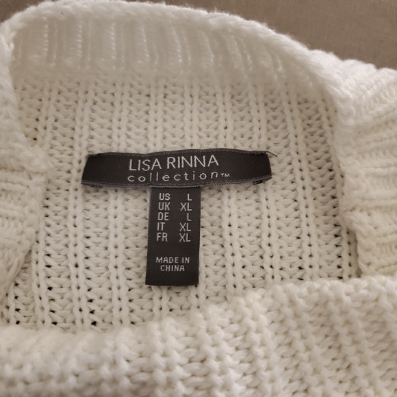 Lisa Rinna Fisherman's sweater - Picture 7 of 7